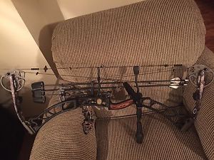 Elite Archery Energy 35 LOADED