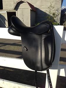 Trilogy Debbie McDonald 17.5 MW Dressage Saddle