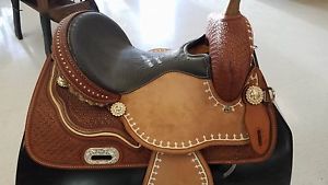 Double C Western Saddle, size: 14