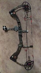 Mathews Monster Compound Bow hre