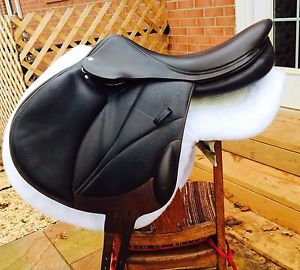 Voltaire Lexington Monoflap  in Brown Buffalo