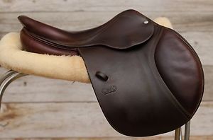 2011 17" CWD SEO1 for sale! Beautiful soft grippy leather!