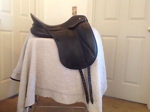 Schleese Derby Dressage Saddle, 18