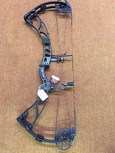 NEW 2016 OBSESSION K-34 60-70# 28" RH BLACK COMPOUND BOW