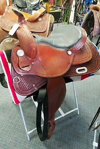 Reining saddle VH SADDLERY CIRCLE M