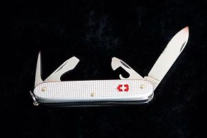Victorinox Swiss Army Knife 93mm Pioneer Range Alox Pion Pocket Tools 8201.26