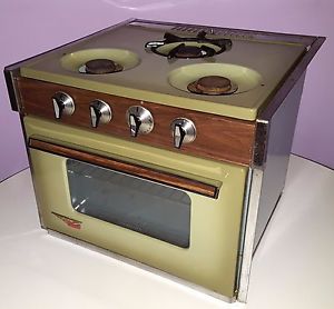 COLEMAN HOLIDAY PORTABLE GAS STOVE CAMPER RV OVEN 1960s VINTAGE CAMPING