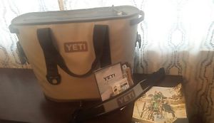Yeti hopper 30 NEW!! Grey.