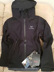 Arc'teryx Beta AR Jacket Women's - Medium