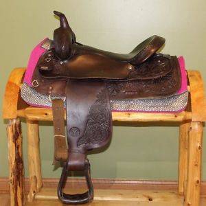 Circle Y Park and Trail Saddle 17"