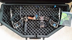 Mathews 2012 Heli-M RH 28" Draw 50# Bow Package