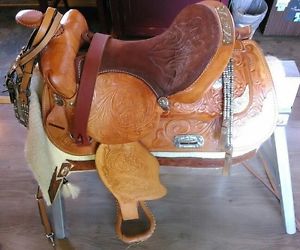 KINGS SADDLE SERIES WESTERN SHOW SADDLE *NEW* 22"