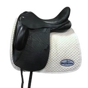 Used Custom Saddlery Icon Star Monoflap Dressage Saddle - Size 18'' -Black