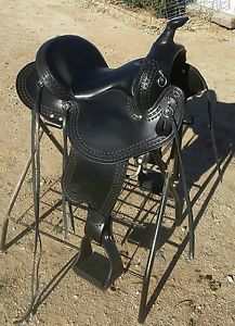 Black 15" Jays Custom Leather Trail Lite Saddle