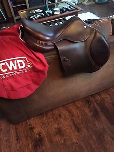 PRISTINE 2010 18" CWD jumping saddle! Antares Devoucoux SE02