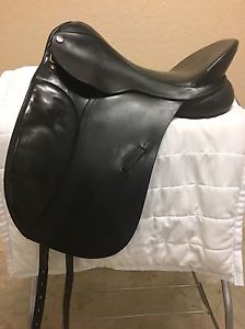 Lovely Albion Comfort Dressage Saddle - 18 Medium, Black