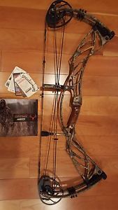 2016 Hoyt Defiant Turbo, 55 - 65#, 28-30" DL, Realtree Xtra