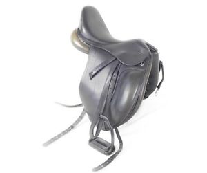 IKONIC saddle EQUI WING ¨ horse riding horse Belgium sports hobby tools deal...