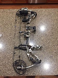 Mathews Halon 6 Rh Lost Camo Ot 31in 70lb