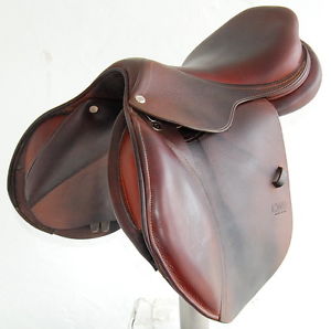17" CWD SE01 SADDLE (SE01043743) DEMO CONDITION!! - DWC-CAN