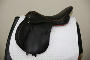 USED BLACK COUNTRY TEX EVENTER 17.5
