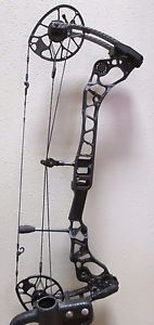 Mathews Halon 6 29" 70lb. Black RH