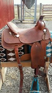 16 fallis saddle