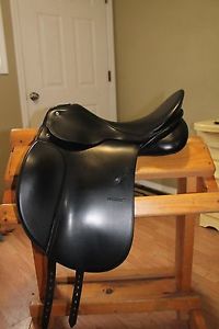 17" Passier  Compact Dressage Saddle