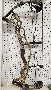 HOYT CARBON DEFIANT