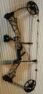 Mathews Mission "Riot" Compound Bow (CAMO)