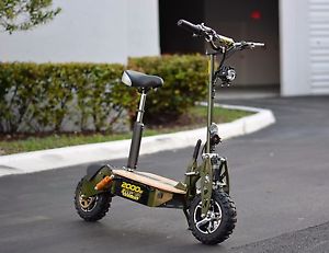 2017 HYPER RACING GOLD 2000 WATT 60V ELECTRIC SCOOTER (ARMY GREEN)