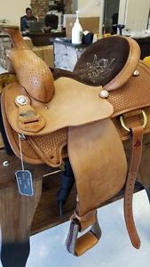 Double C Western Roping Saddle, size 14