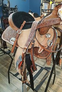 Circle Y High Horse Trail saddle size 15