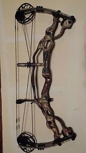 New, unused HOYT Carbon Spyder ZT 30