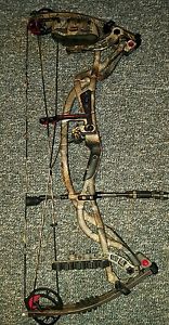 Hoyt Carbon Element RKT Bow(2012)