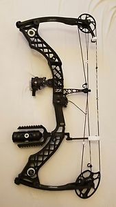 Mathews 2015 Z2 Compound bow 29inch draw 60-70# draw weight archery hunting