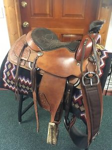 Tex Tan Hereford Western Roping Saddle, 15 1/2"seat