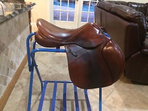 County Saddlery 18" Innovation Saddle