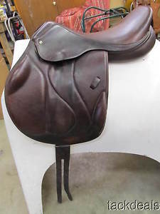 M. Toulouse Marielle Monoflap Jumping Saddle 18" MW Lightly Used