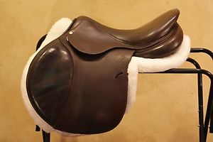 ***Available***2009 Antares - 17.5" Deep Seat, 3AA Flap