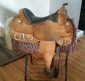 16" FQHB 8" gullet Sergeants Texas Classic Roughout Training Saddle
