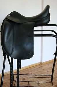 Dressage saddle AMERIGO VEGA 17"/MW -  Exclusive / very good condition!