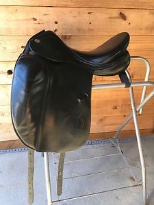 Prestige Sport 2000 Dressage Saddle