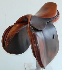 18" TAD COFFIN SADDLE (SO21904)  GOOD CONDITION!! - DWC