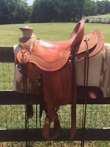 Wade Saddle Custom Made 15 1/2 Hermann Oak Leather