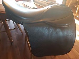 21" Joseph Sterling Millenium 3000 Standard Cutback Saddleseat English Saddle