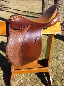 Passier PS Baum Dressage English Saddle; 17" 29.5cm; EUC; Lovely!
