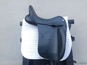 Patrick Saddlery Minx 17.5" Medium-wide