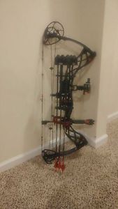 BowTech (Brand) Carbon Overdrive (Model) Compound Bow (Gently Used)