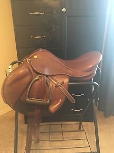 17" Revere jumping saddle